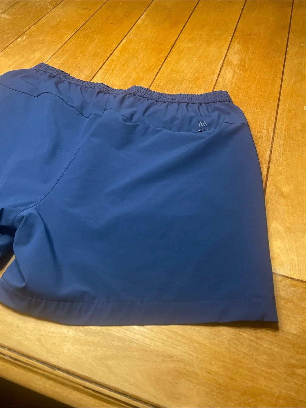 Mizzen+Main Helmsman Elastic Waist Athletic Shorts Blue Size XL Slim 5” Inseam
